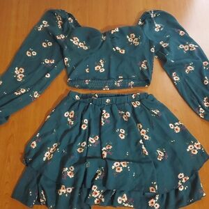 Dark Green Floral Two-Piece Set